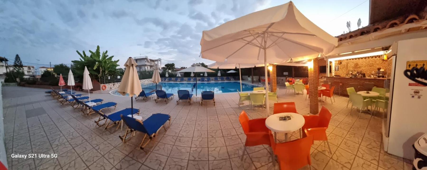 Alex Aparthotel